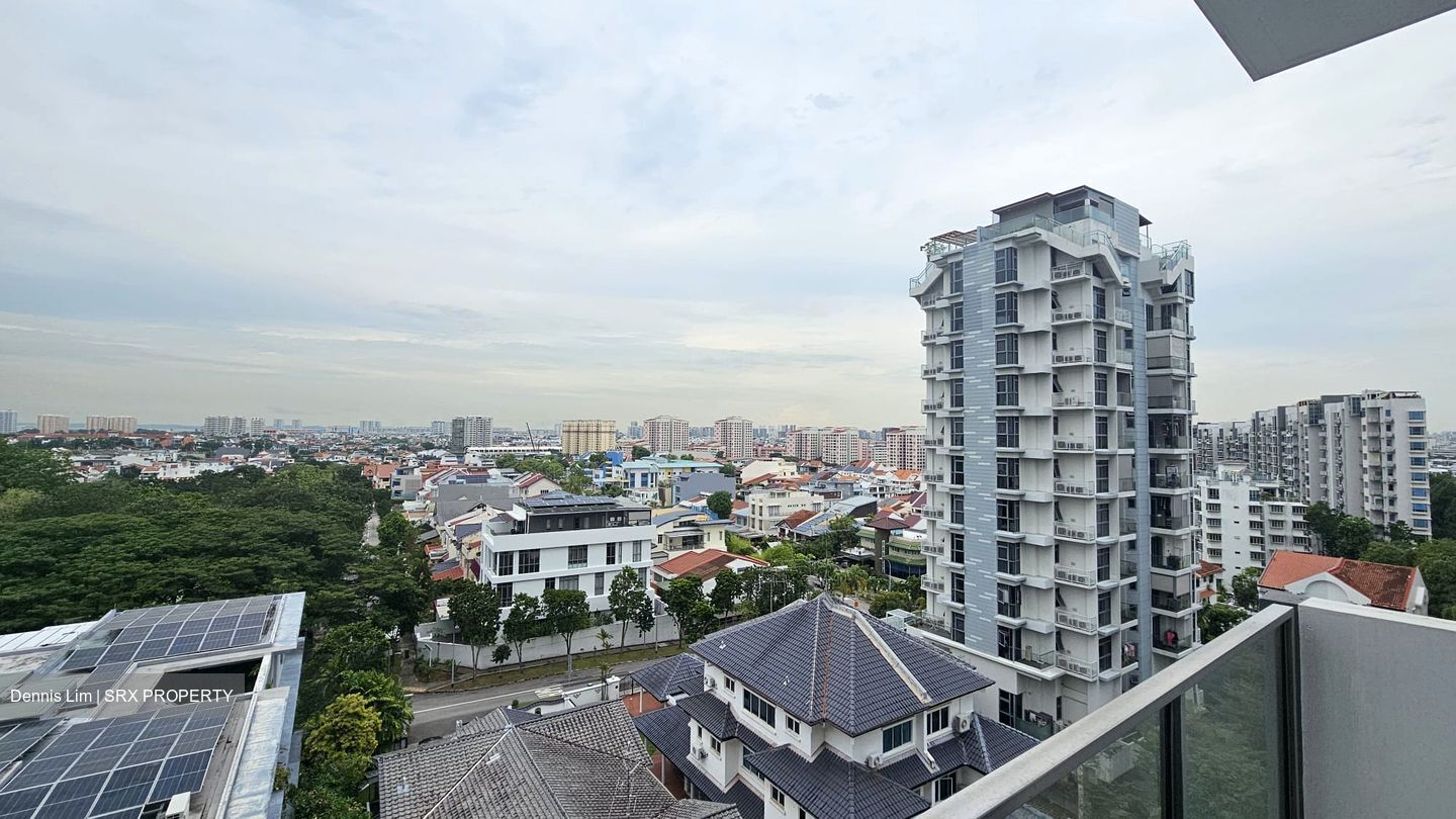 Vacanza @ East (D14), Condominium #500121131